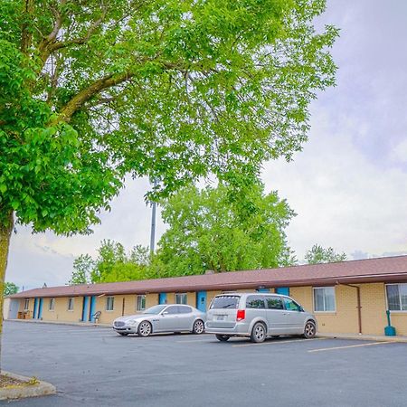 Bay Motel By Oyo Bay City Bagian luar foto