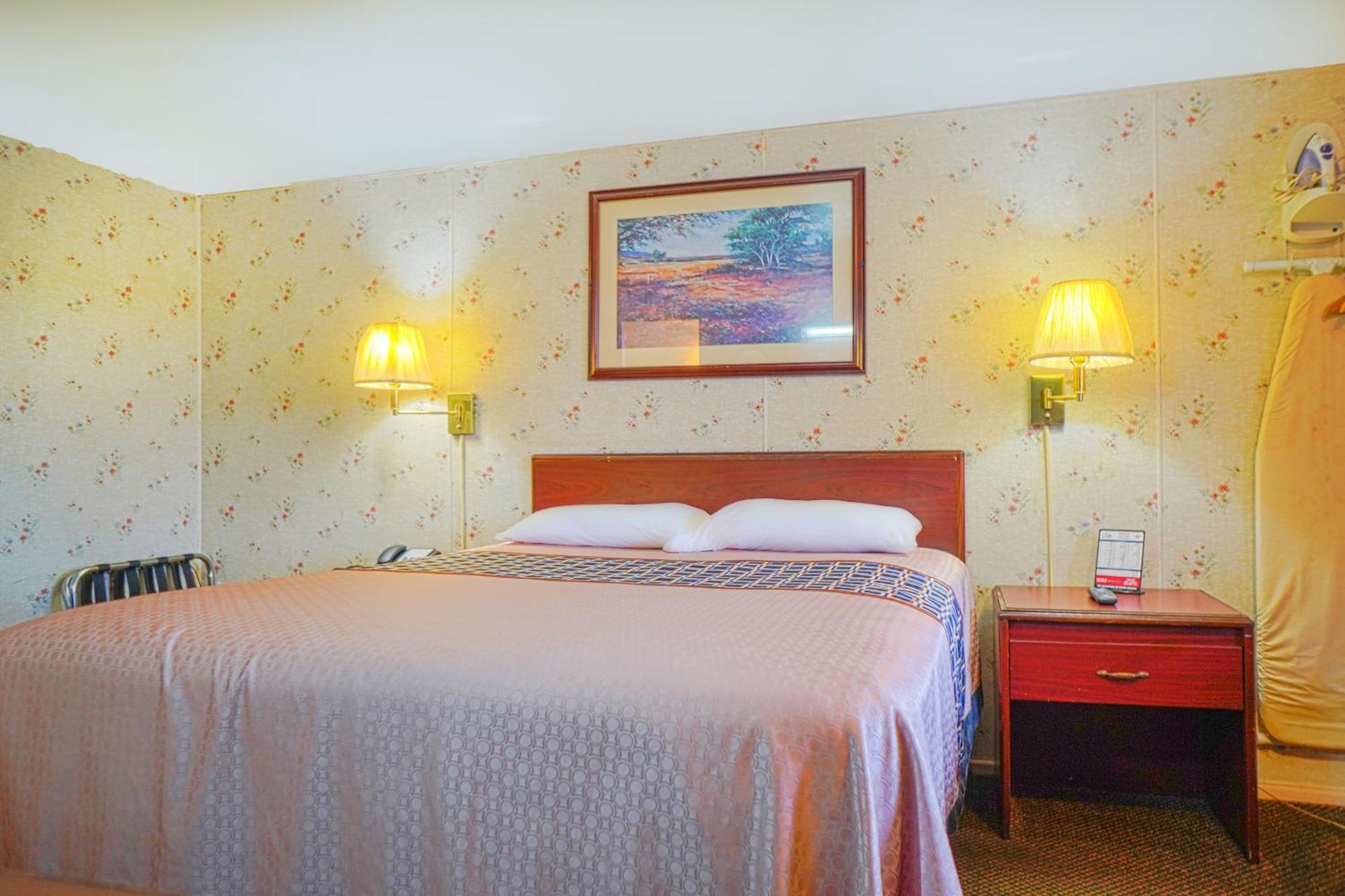 Bay Motel By Oyo Bay City Bagian luar foto